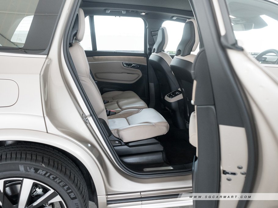 https://i.i-sgcm.com/new_cars/cars/21460/21460_g36