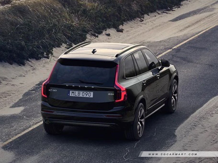 New Volvo XC90 Mild Hybrid Photos, Photo Gallery - Sgcarmart