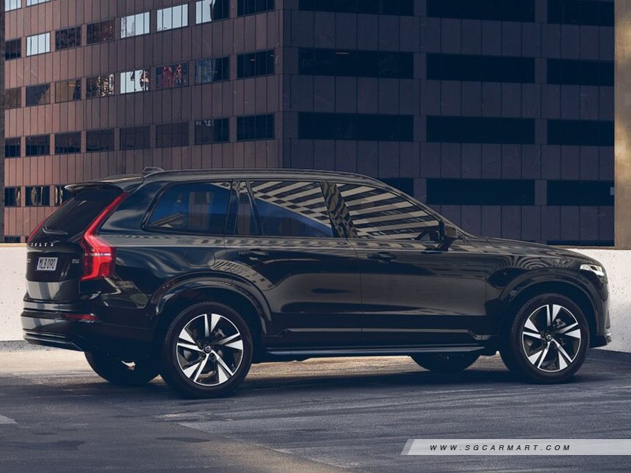 https://i.i-sgcm.com/new_cars/cars/21460/21460_g7