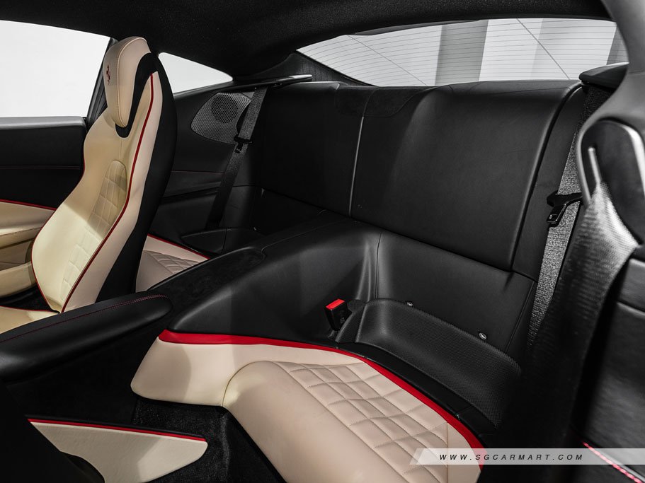 https://i.i-sgcm.com/new_cars/cars/21461/21461_g21