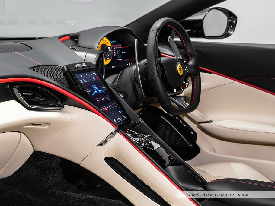 https://i.i-sgcm.com/new_cars/cars/21461/21461_g22