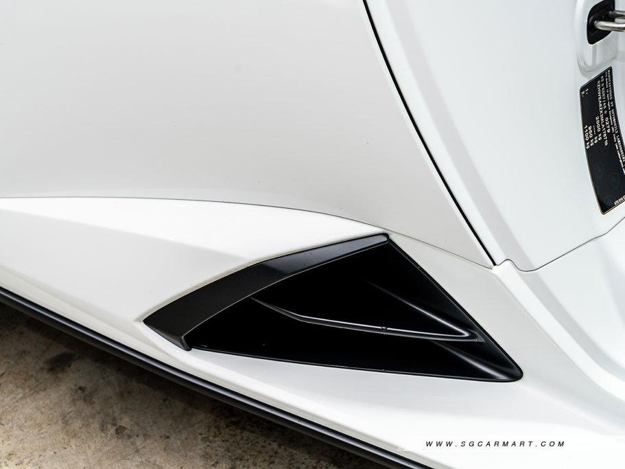 https://i.i-sgcm.com/new_cars/cars/21462/21462_g20