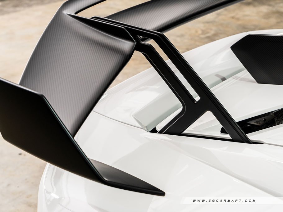 https://i.i-sgcm.com/new_cars/cars/21462/21462_g27