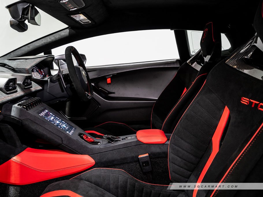 https://i.i-sgcm.com/new_cars/cars/21462/21462_g30