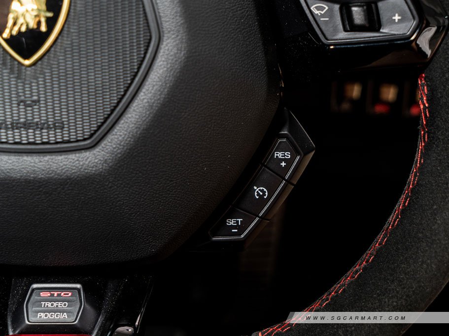 https://i.i-sgcm.com/new_cars/cars/21462/21462_g36