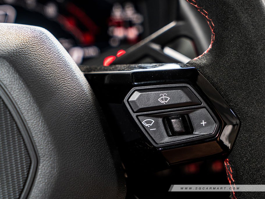 https://i.i-sgcm.com/new_cars/cars/21462/21462_g38