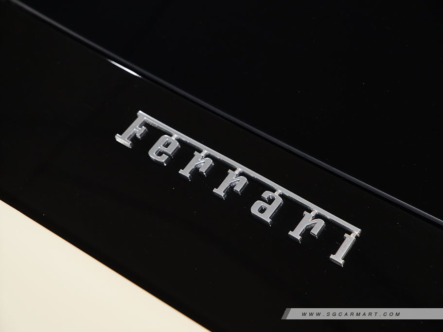 Ferrari F8 Tributo 3.9 V8 42