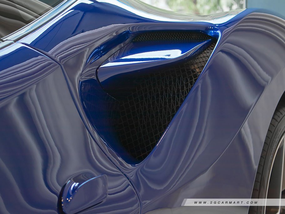 Ferrari F8 Tributo 3.9 V8 Tailor Made 56