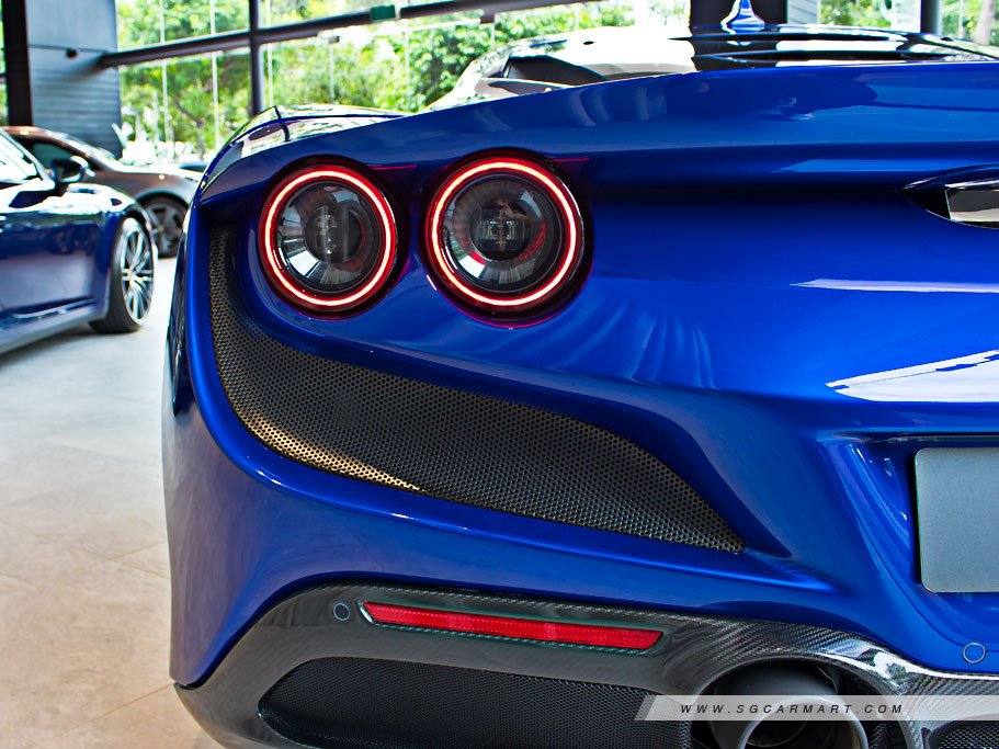 Ferrari F8 Tributo 3.9 V8 Tailor Made 57