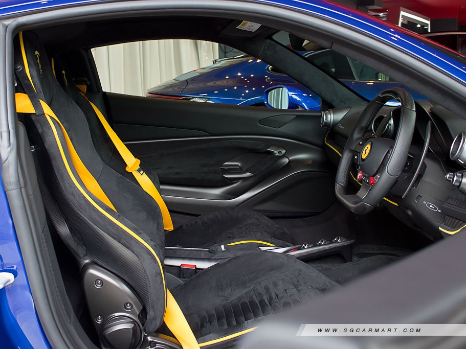 Ferrari F8 Tributo 3.9 V8 Tailor Made 60