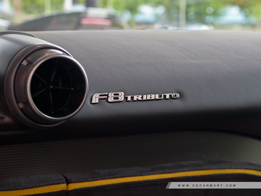Ferrari F8 Tributo 3.9 V8 Tailor Made 80