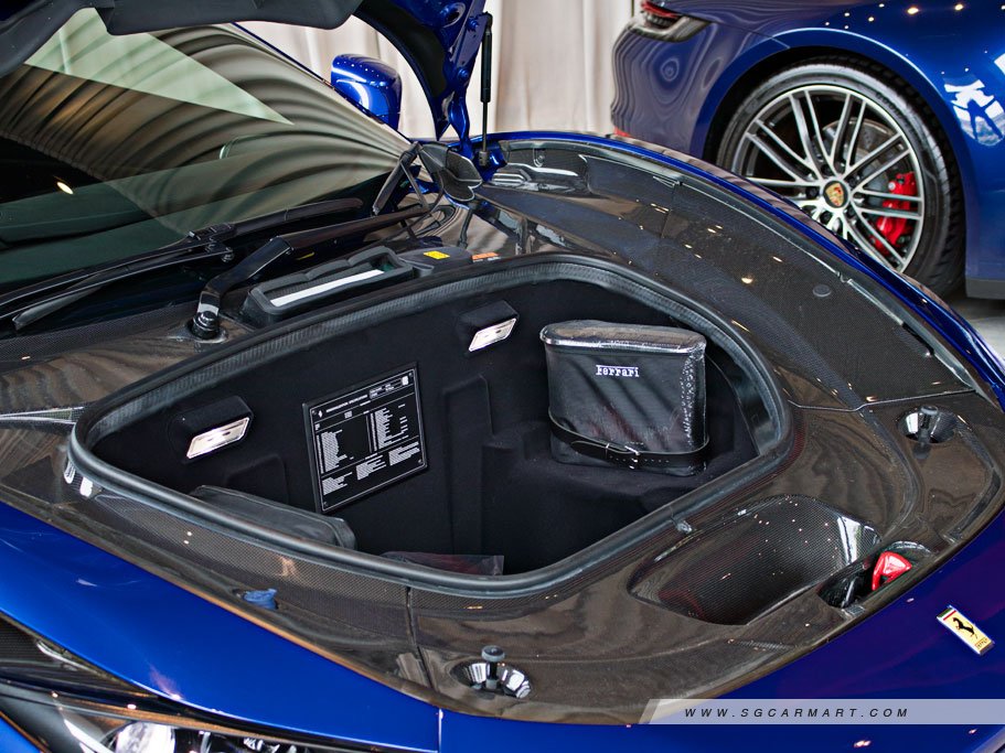 Ferrari F8 Tributo 3.9 V8 Tailor Made 88