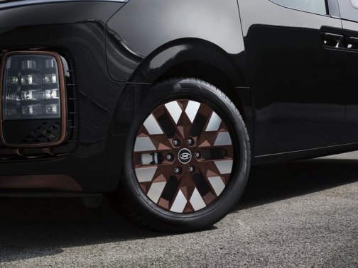 https://i.i-sgcm.com/new_cars/cars/21467/21467_g17