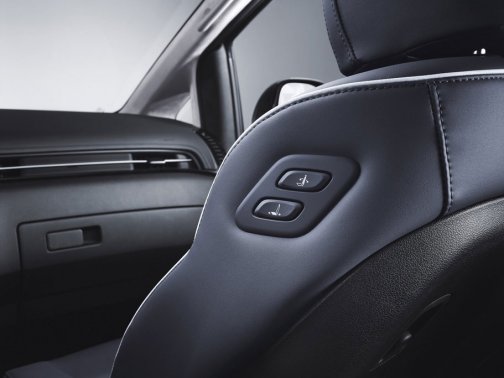 https://i.i-sgcm.com/new_cars/cars/21467/21467_g27