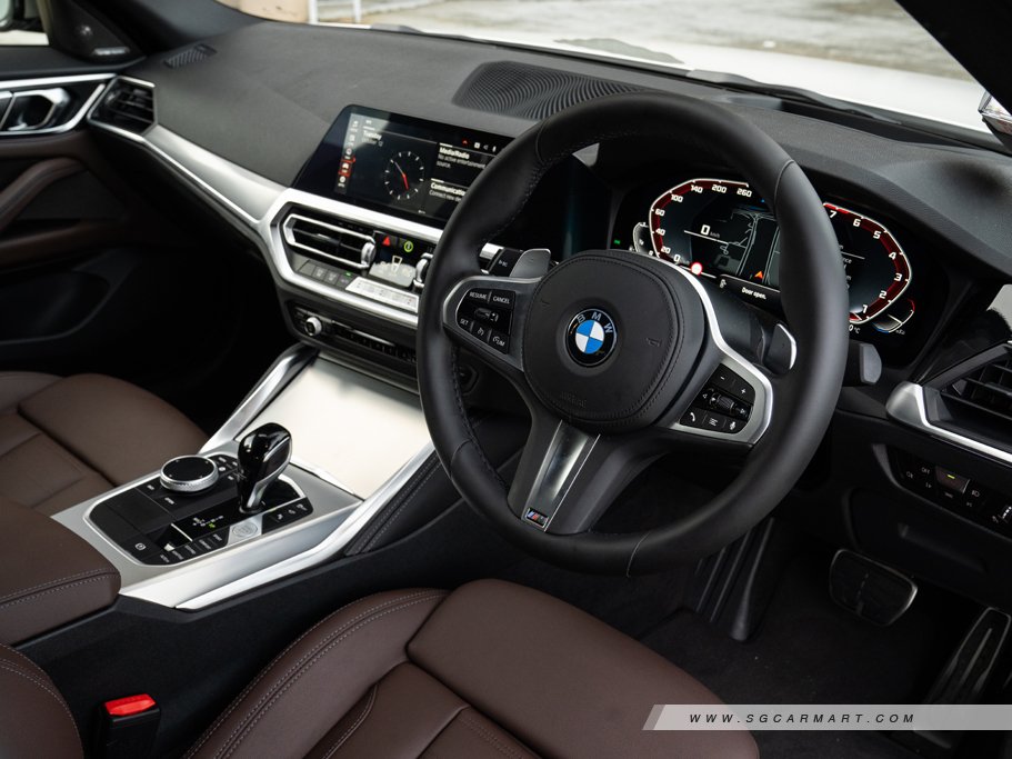 https://i.i-sgcm.com/new_cars/cars/21469/21469_g15