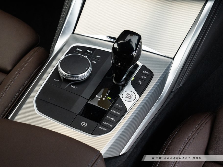 https://i.i-sgcm.com/new_cars/cars/21469/21469_g18