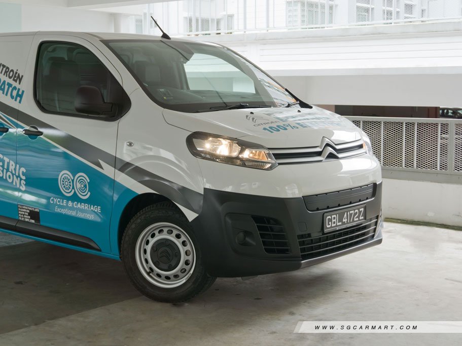 https://i.i-sgcm.com/new_cars/cars/21471/21471_g18