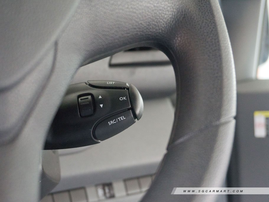 https://i.i-sgcm.com/new_cars/cars/21471/21471_g42