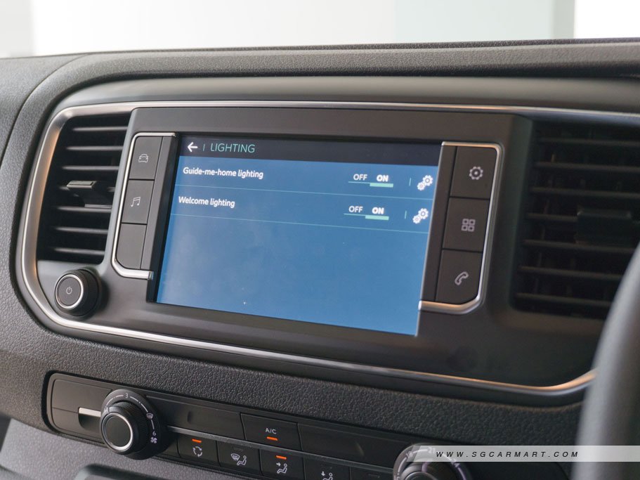https://i.i-sgcm.com/new_cars/cars/21471/21471_g47