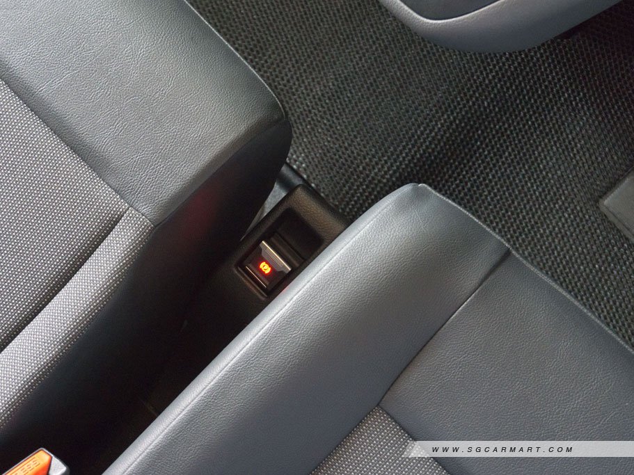 https://i.i-sgcm.com/new_cars/cars/21471/21471_g51