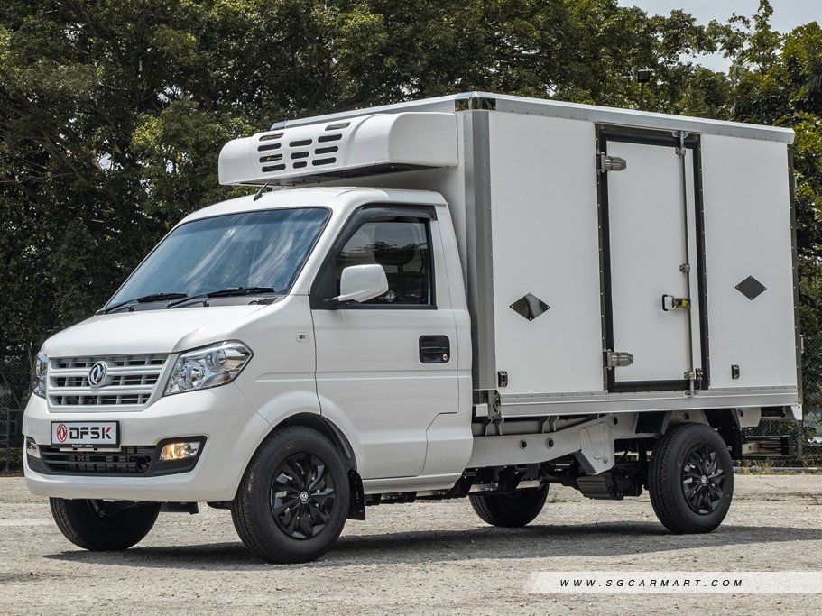 https://i.i-sgcm.com/new_cars/cars/21473/21473_g8
