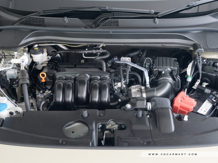 https://i.i-sgcm.com/new_cars/cars/21475/21475_g86