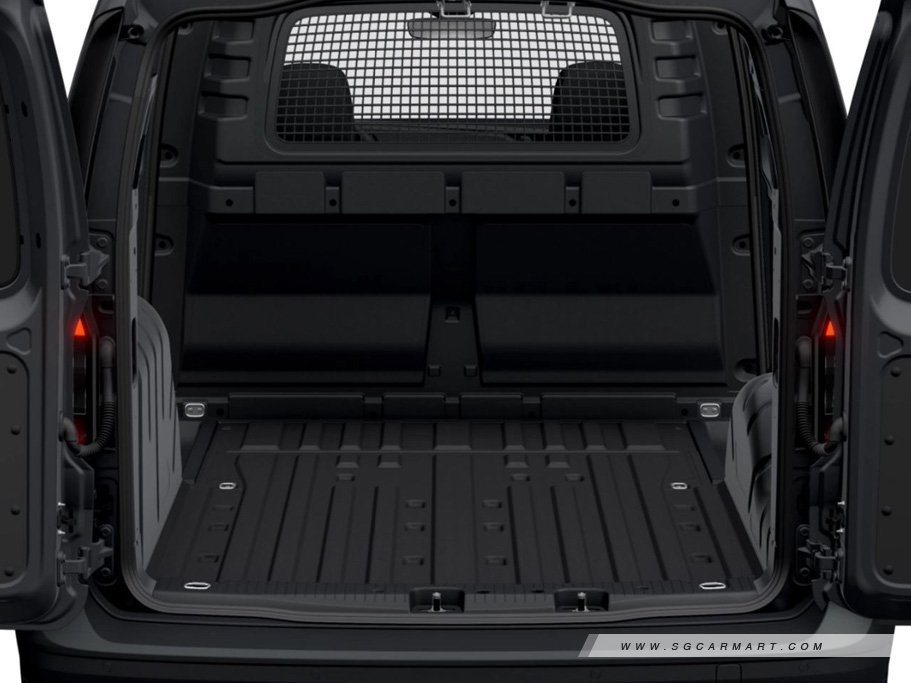https://i.i-sgcm.com/new_cars/cars/21478/21478_g18