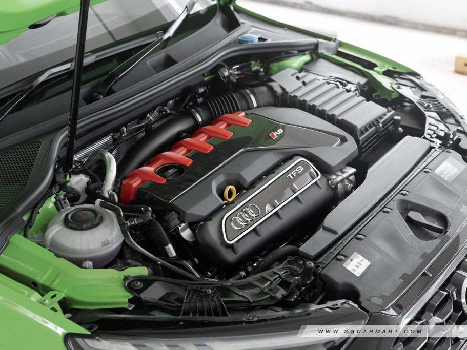 https://i.i-sgcm.com/new_cars/cars/21479/21479_g102