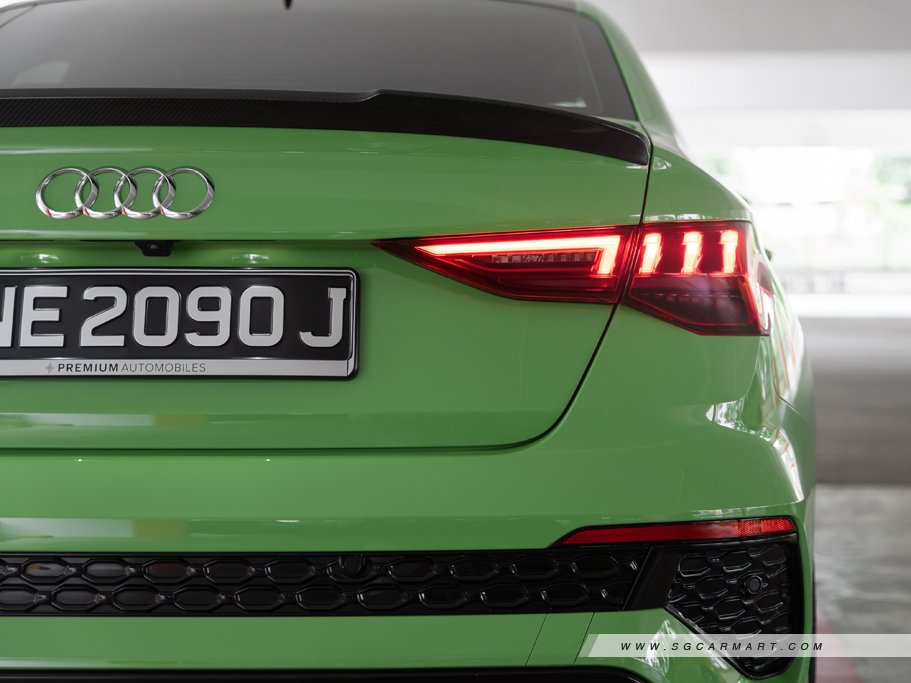 https://i.i-sgcm.com/new_cars/cars/21479/21479_g55