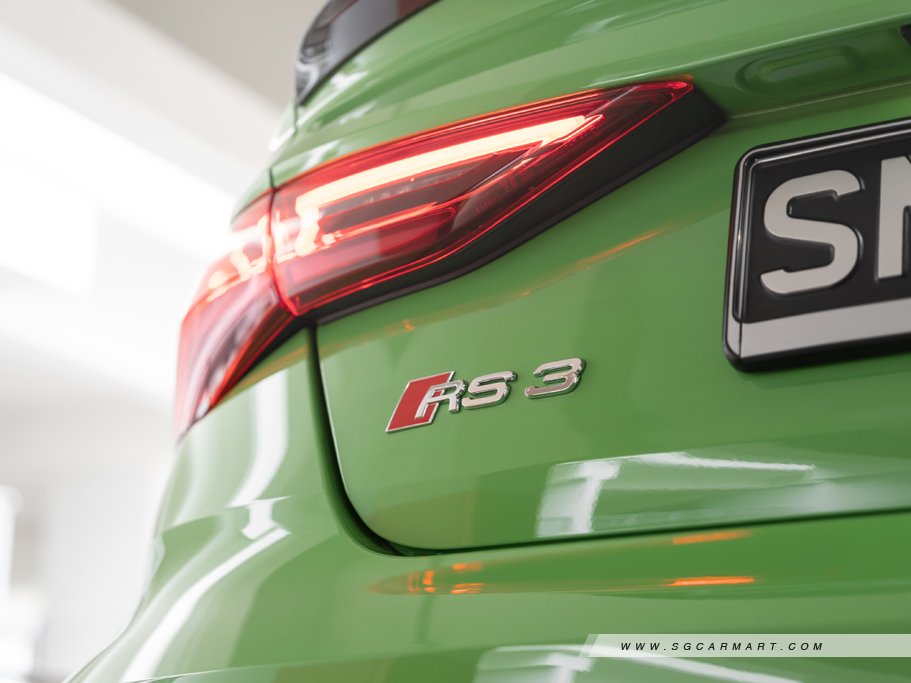 https://i.i-sgcm.com/new_cars/cars/21479/21479_g56