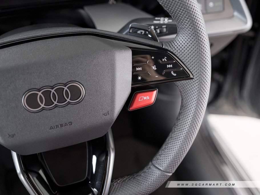https://i.i-sgcm.com/new_cars/cars/21480/21480_g129