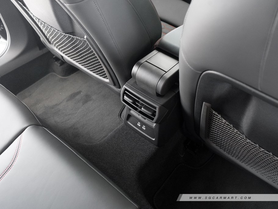 https://i.i-sgcm.com/new_cars/cars/21480/21480_g137