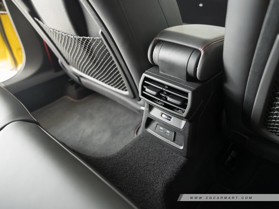 https://i.i-sgcm.com/new_cars/cars/21480/21480_g99