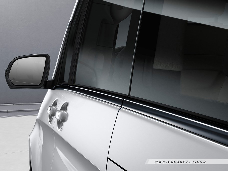 https://i.i-sgcm.com/new_cars/cars/21481/21481_g10