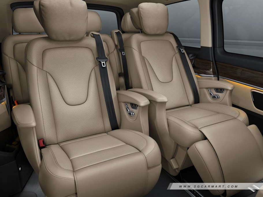 https://i.i-sgcm.com/new_cars/cars/21481/21481_g25