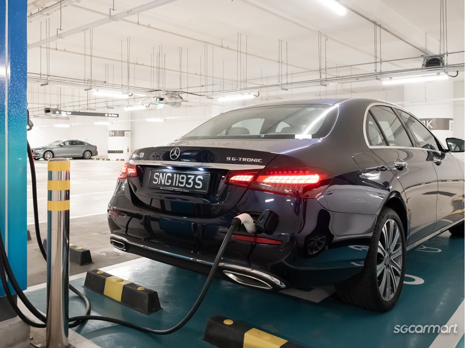 https://i.i-sgcm.com/new_cars/cars/21482/21482_g25