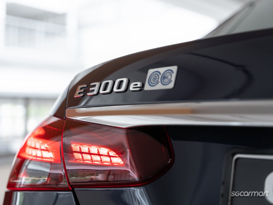 https://i.i-sgcm.com/new_cars/cars/21482/21482_g31