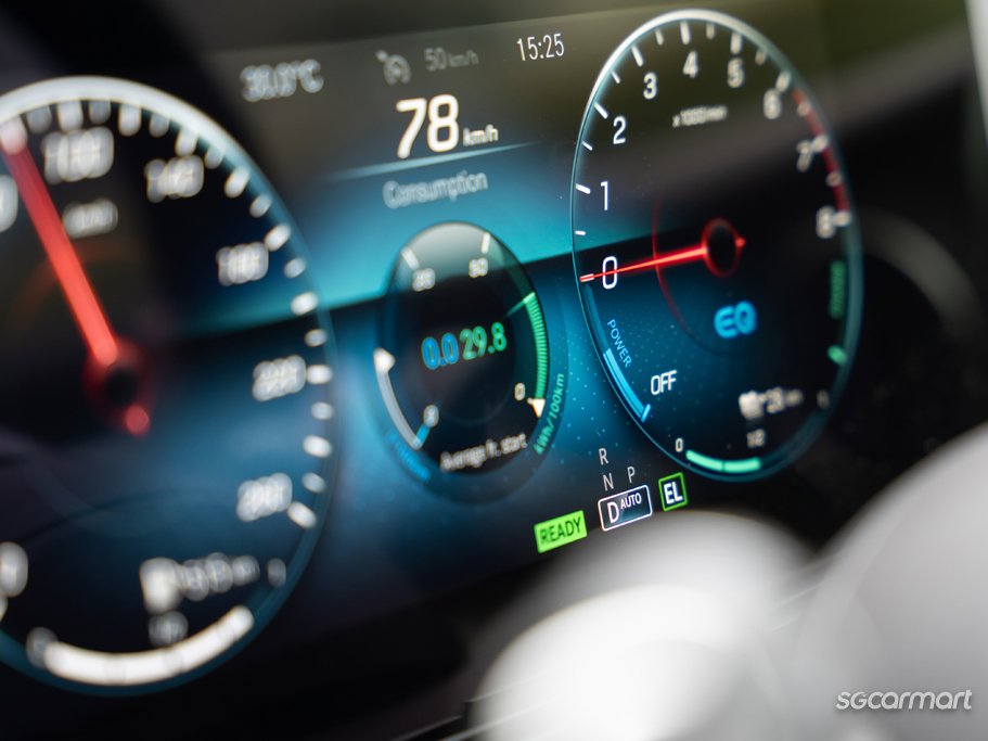 https://i.i-sgcm.com/new_cars/cars/21482/21482_g38