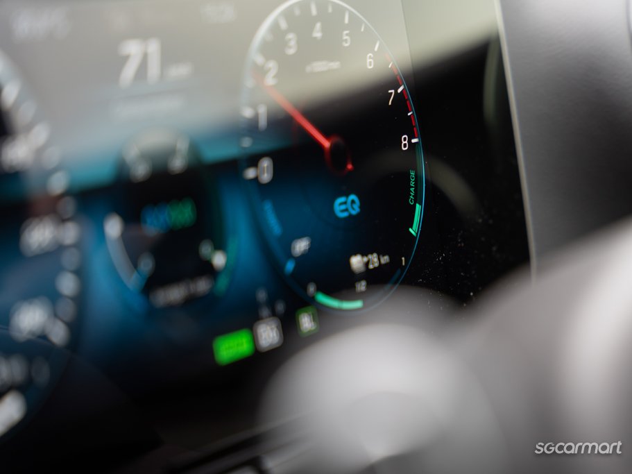 https://i.i-sgcm.com/new_cars/cars/21482/21482_g39