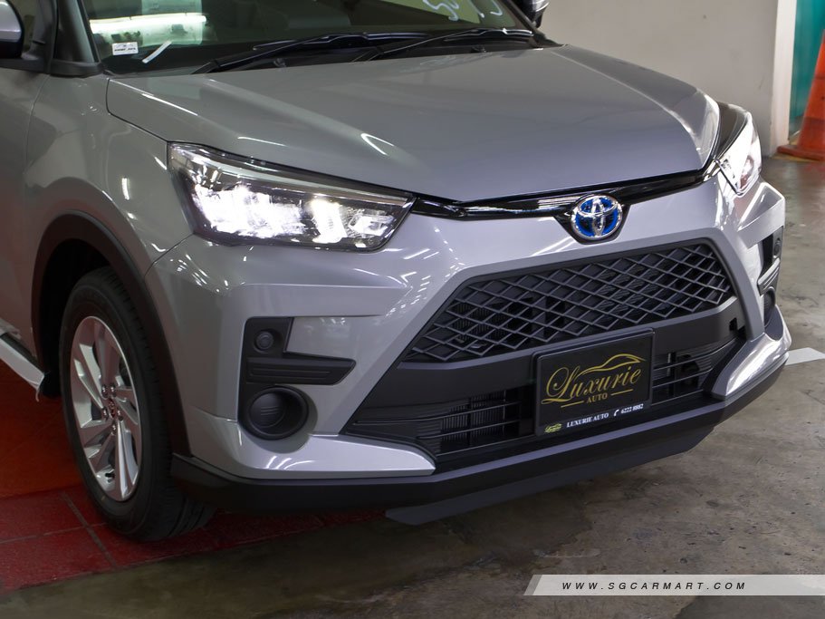 https://i.i-sgcm.com/new_cars/cars/21484/21484_g5
