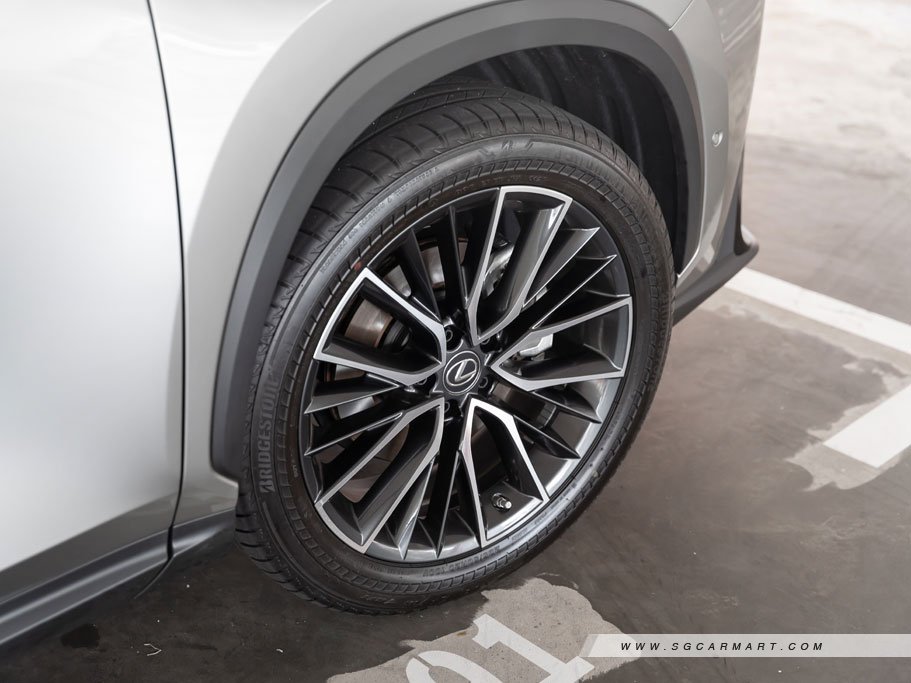 https://i.i-sgcm.com/new_cars/cars/21487/21487_g36