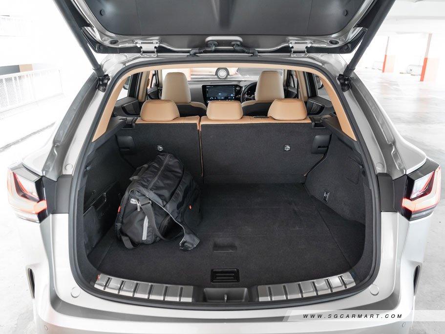 https://i.i-sgcm.com/new_cars/cars/21487/21487_g75