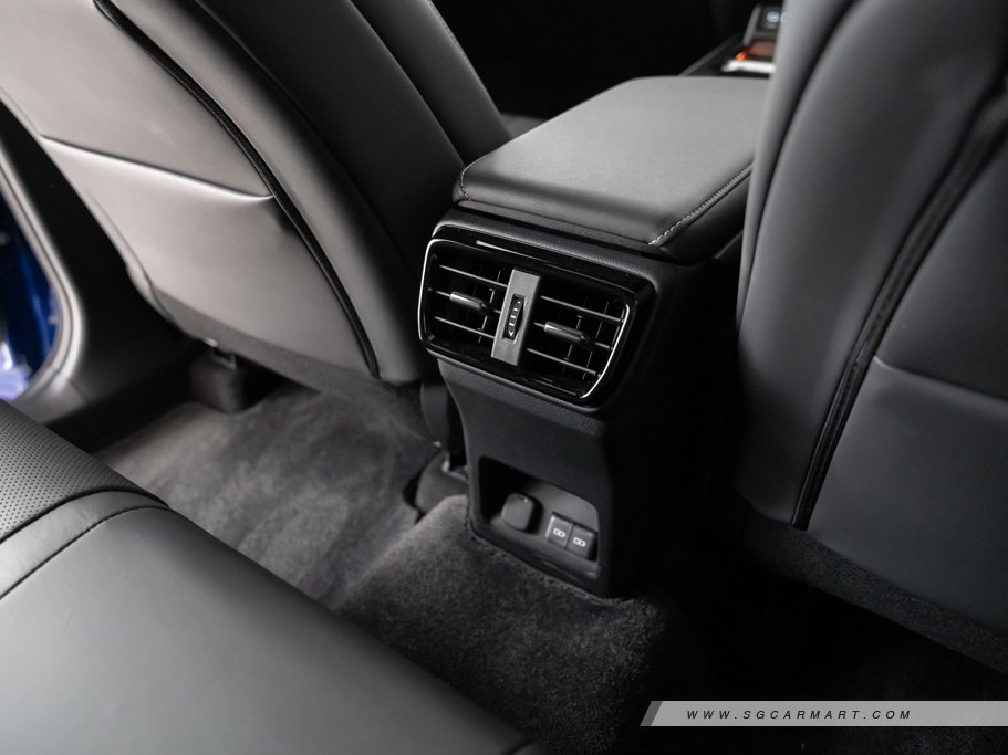 https://i.i-sgcm.com/new_cars/cars/21488/21488_g59