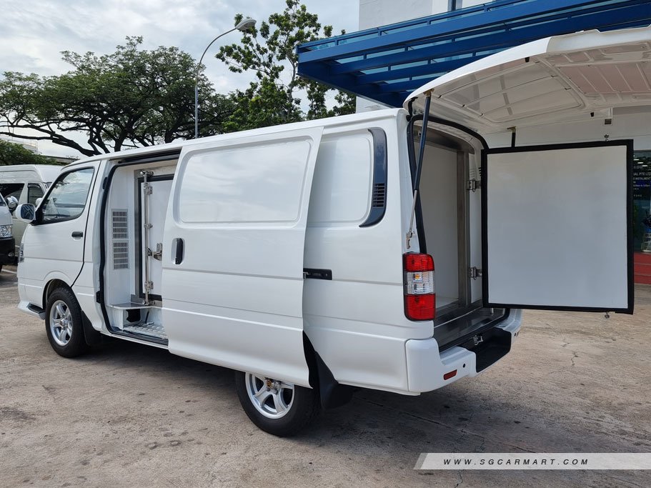 https://i.i-sgcm.com/new_cars/cars/21491/21491_g3