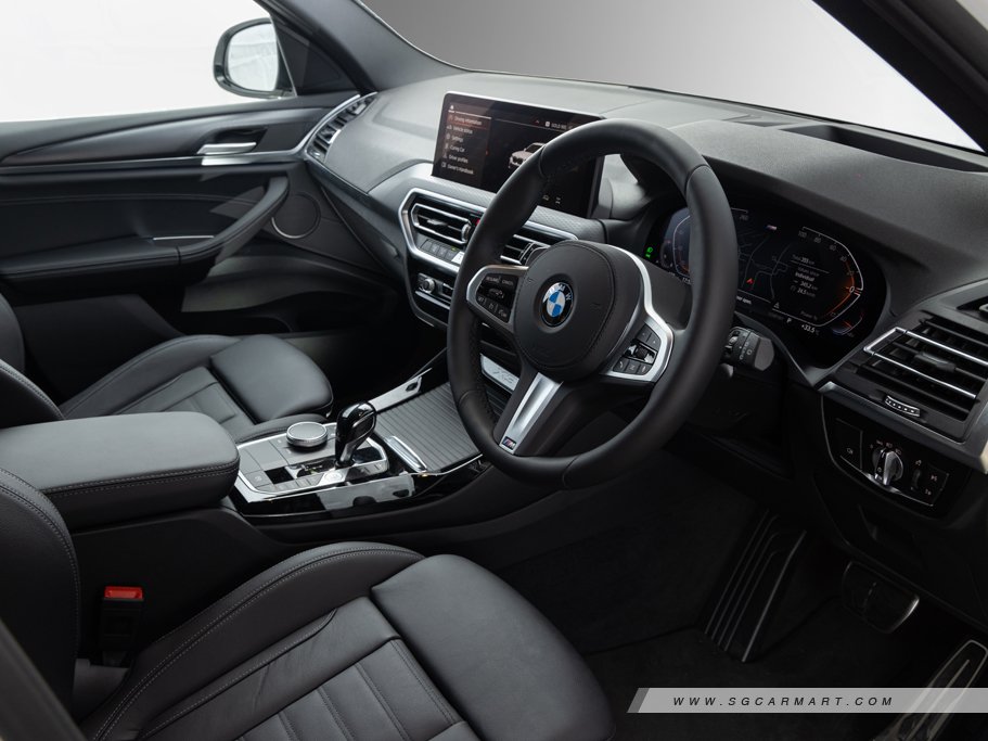 https://i.i-sgcm.com/new_cars/cars/21493/21493_g13