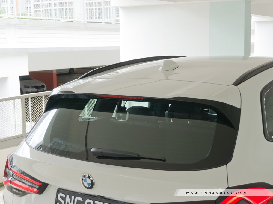 https://i.i-sgcm.com/new_cars/cars/21493/21493_g33