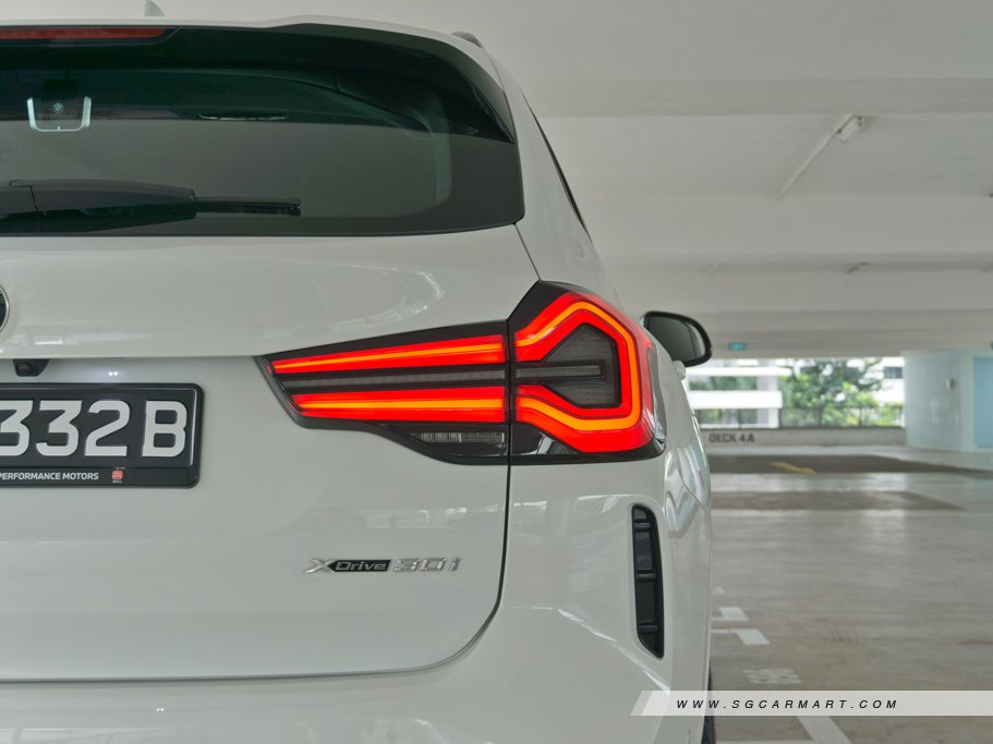 https://i.i-sgcm.com/new_cars/cars/21493/21493_g34