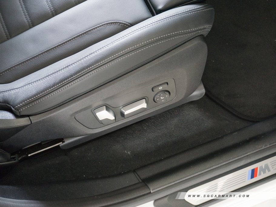 https://i.i-sgcm.com/new_cars/cars/21493/21493_g39