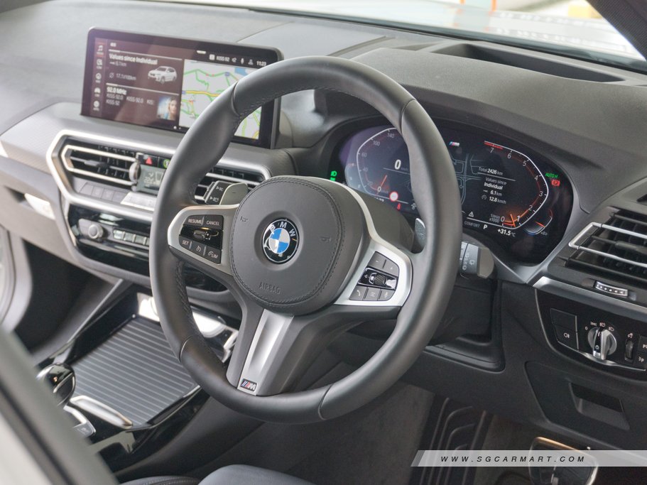 https://i.i-sgcm.com/new_cars/cars/21493/21493_g40