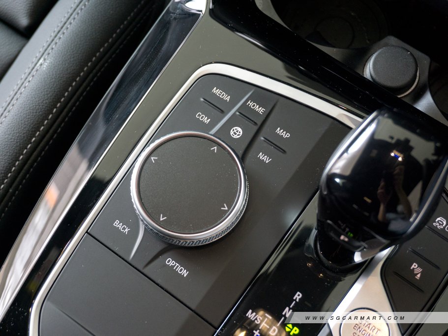 https://i.i-sgcm.com/new_cars/cars/21493/21493_g60